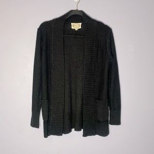 3/10$ Black open front cardigan with pockets